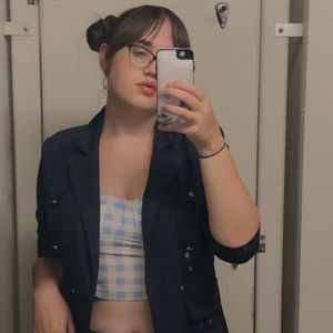 Meet your Posher, Makayla